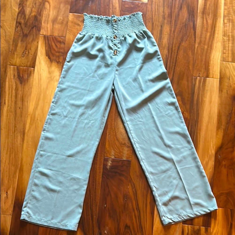 EUC Wide-Leg Palazzo Pants Sage Green size Small - Picture 2 of 6